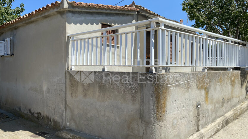 Detached house in Romanou